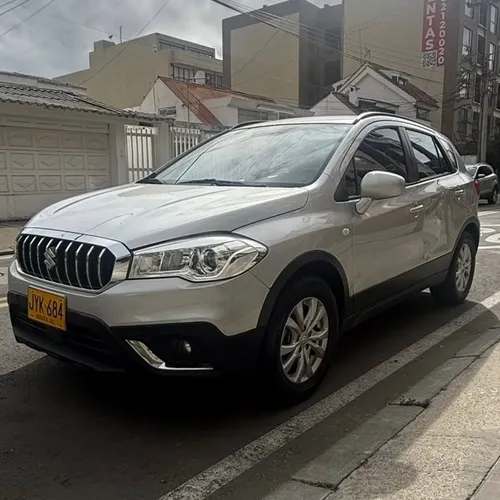Suzuki Scross Mec.