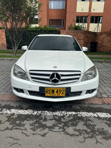MERCEDES-BENZ C180 CGI