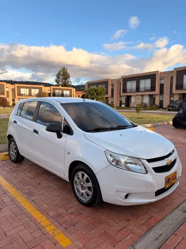 Chevrolet Sail 2015 motor 1.4. 79.000 km