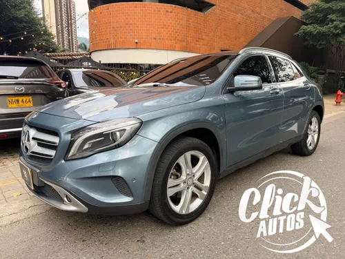 Mercedes Benz GLA200 1.6 Turbo AT