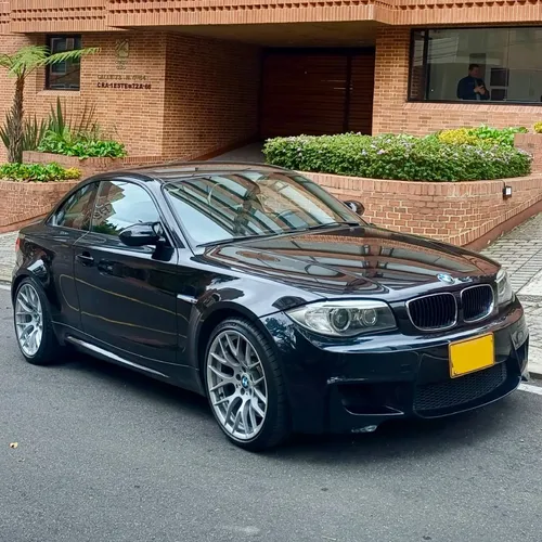 BMW 1M