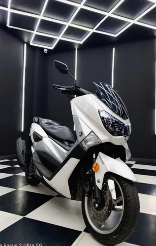 YAMAHA N-MAX 150