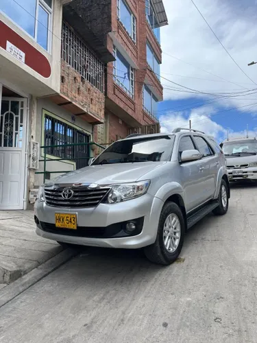 Toyota Fortuner Sr5 2014