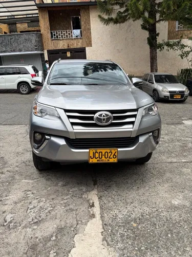 Toyota Fortuner 2017 4x4 Diesel