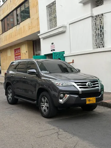 TOYOTA FORTUNER 2.7 4X2  2018