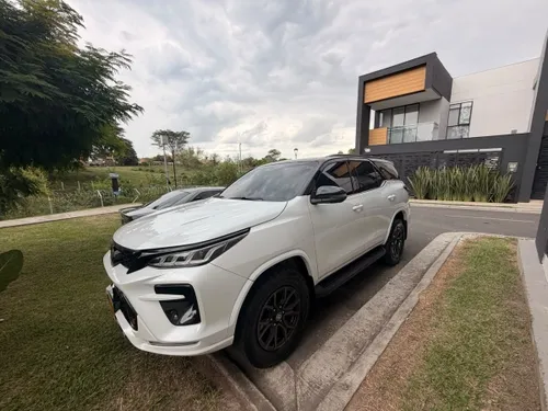 Toyota Fortuner GR 2024