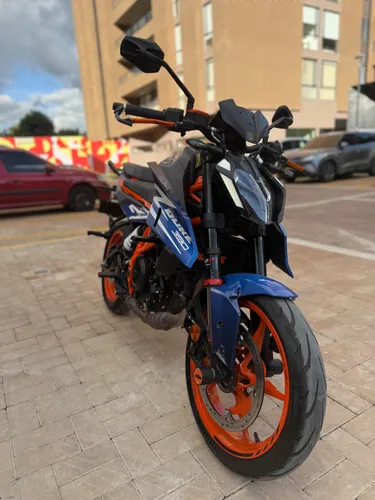 KTM duke 390 3G 2025