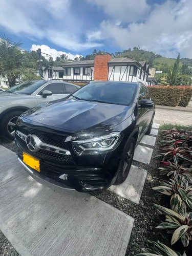 Mercedes Benz GLA200