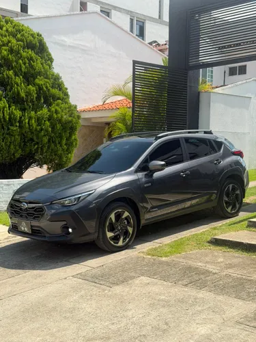 Subaru Crosstrek Limited híbrida 2025