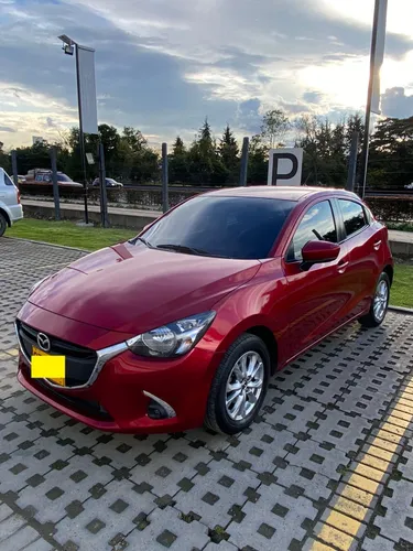 Mazda 2 Touring automático 2020  53.000 km