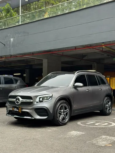 2023 - MERCEDES BENZ GLB200