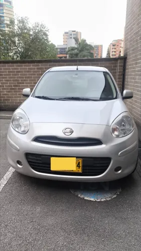 Nissan March Active - Modelo 2021