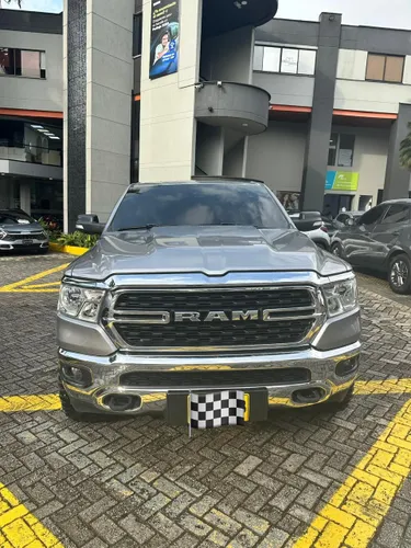 RAM 1500 BIG HORN 3.6 V6 eTorque 4x4