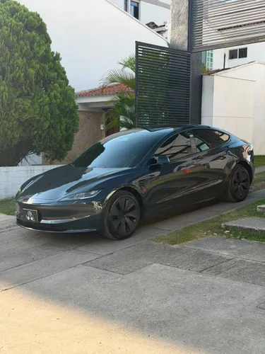 Tesla Model 3 0.0 Rwd 2026