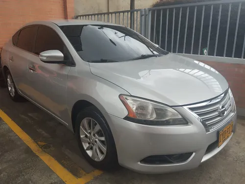 Nissan Sentra avance Mod 2016