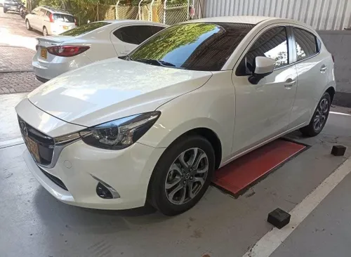 Mazda 2 Grand Touring LX 2020