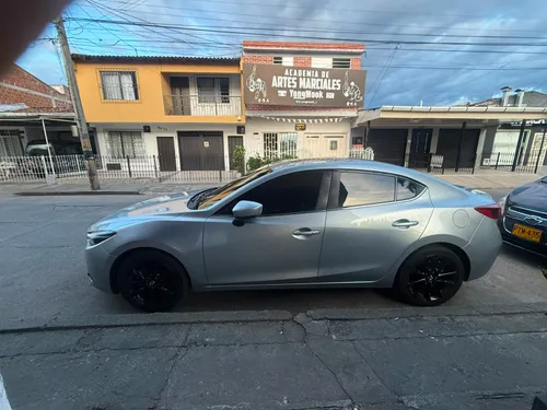 Mazda 3 Grand touring 2018