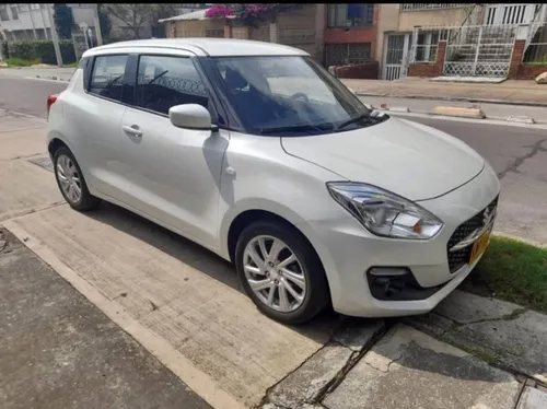 Suzuki Swift 2022 híbrido