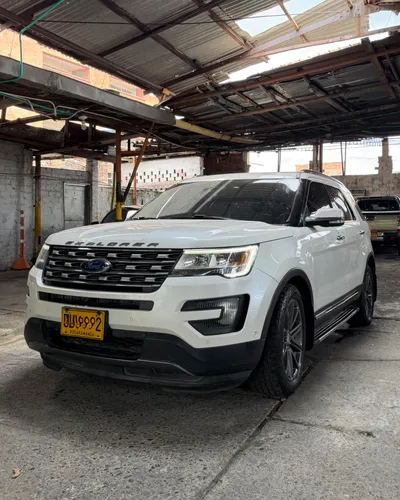 Ford Explorer Limited 3.5 V6 4WD 2016