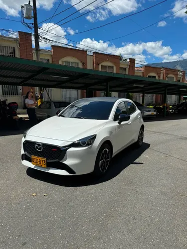 MAZDA 2 2026 CARBON