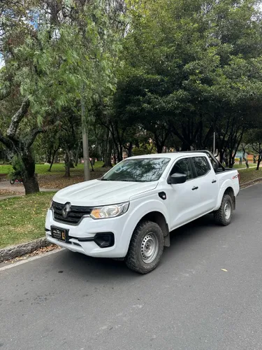 Renault Alaskan