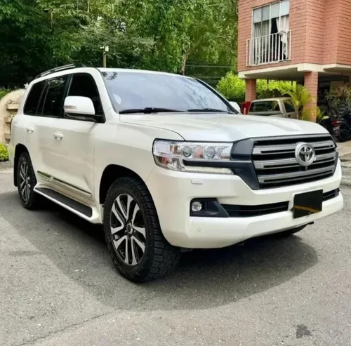 Toyota Lc200 Imperial blindada 2018