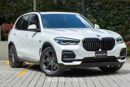 BMW X5 XDRIVE 45e 2022