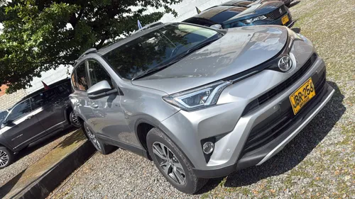 Toyota Rav4 2.5 4x2 gasolina 2017