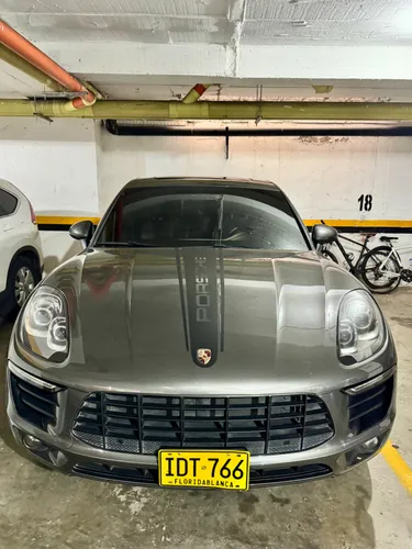 Vendo Porsche Macan Versión S ao 2015.
