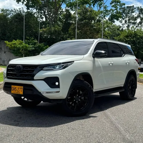 Toyota Fortuner Srv 2021 2.4 Diesel 4x2