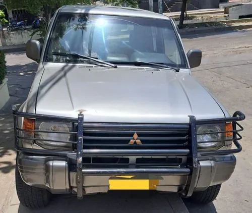 Mitsubishi Montero Sport 2.4 1997