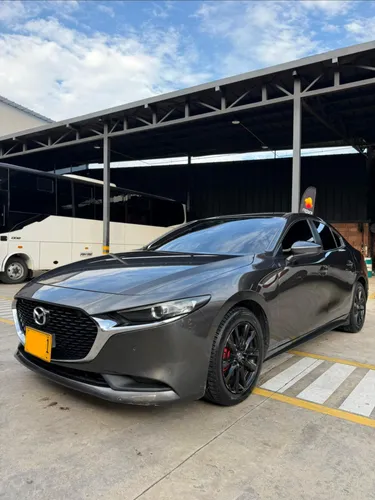 Mazda 3 Touring 2021