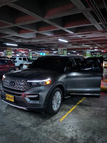 Ford Explorer Limited 2.3