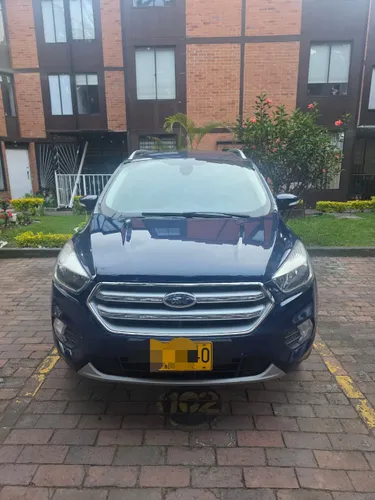 FORD ESCAPE SE 2018  POTENCIA SEGURIDAD Y CONFORT EN UN SOLO VEHÍCULO