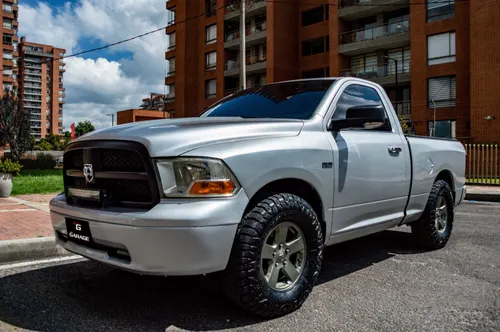 DODGE RAM 1500 5.7 AT 2011 BLINDAJE 2