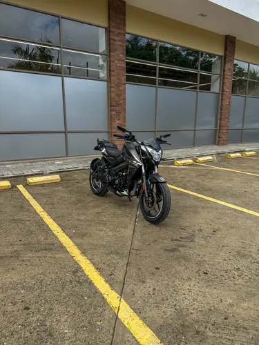 Pulsar ns 200fi