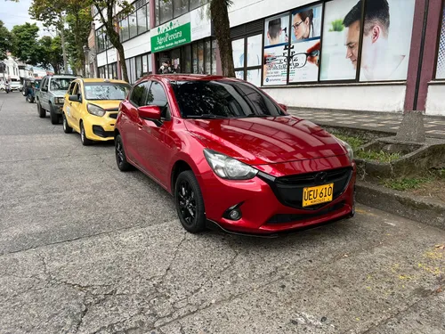Mazda 2 Touring 2016 Automatico