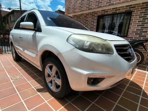 RENAULT KOLEOS DYNAMIQUE 4x4 AT 2014
