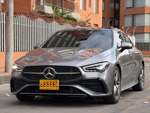 MERCEDES BENZ CLA200 AMG LINE 2024 AT