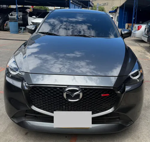 Mazda 2 grand touring