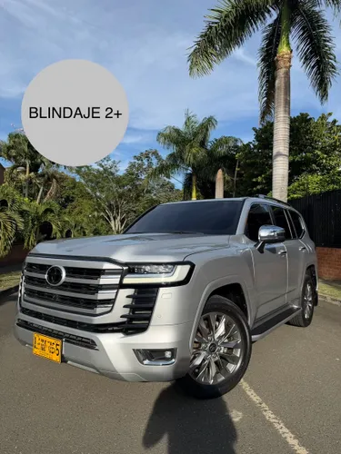 Toyota lc300 2022 diesel blindaje 2