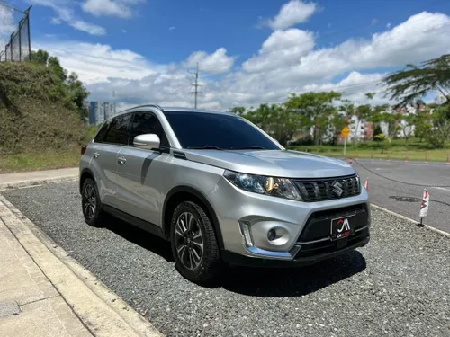 2022 Suzuki Vitara Live GLX 4x4
