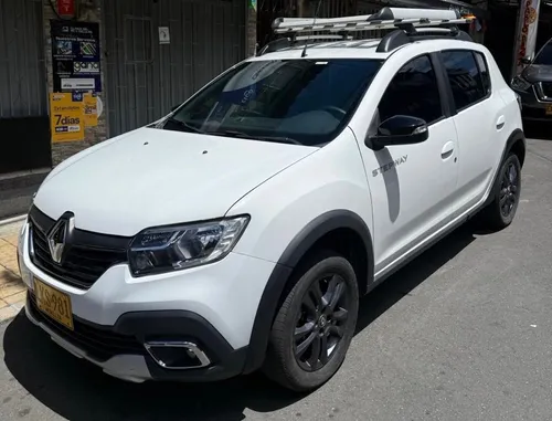 RENAULT SANDERO STEPWAY ZEN MECÁNICA 2023