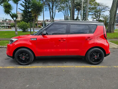 KIA NEW SOUL EX