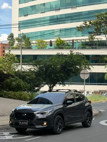 SUBARU Crosstrek Style 2.0cc