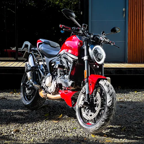 Ducati Monster 2023