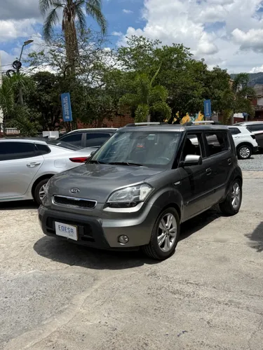 KIA SOUL  LX