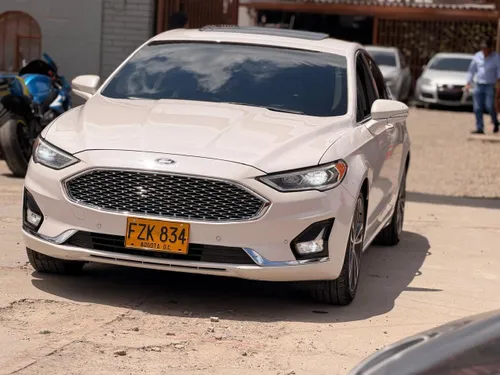 FORD FUSION TITANIUM