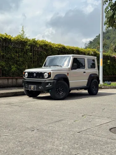 Suzuki Jimny 2023 MT