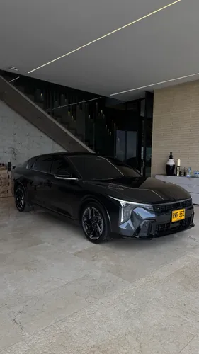 EN VENTA  Kia K4 2025